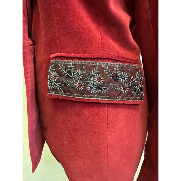 Fundamental Things Red Velvet Embroidered Blazer Size 10 - Picture 4 of 9